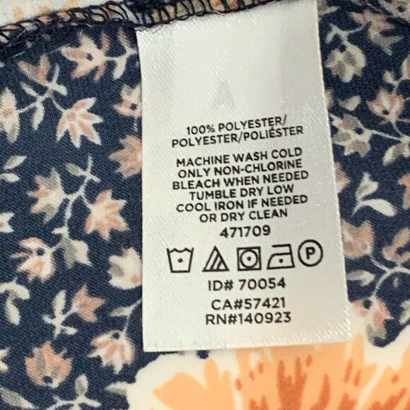 Loft Outlet Floral Ruffle 3/4 Sleeve Blouse Size XS Women’s - Picture 6 of 6